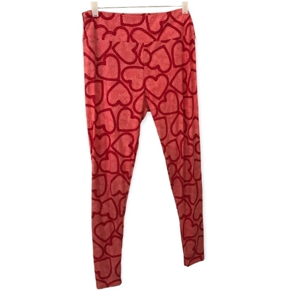 3/$15 Lularoe tall and curvy red heart leggings